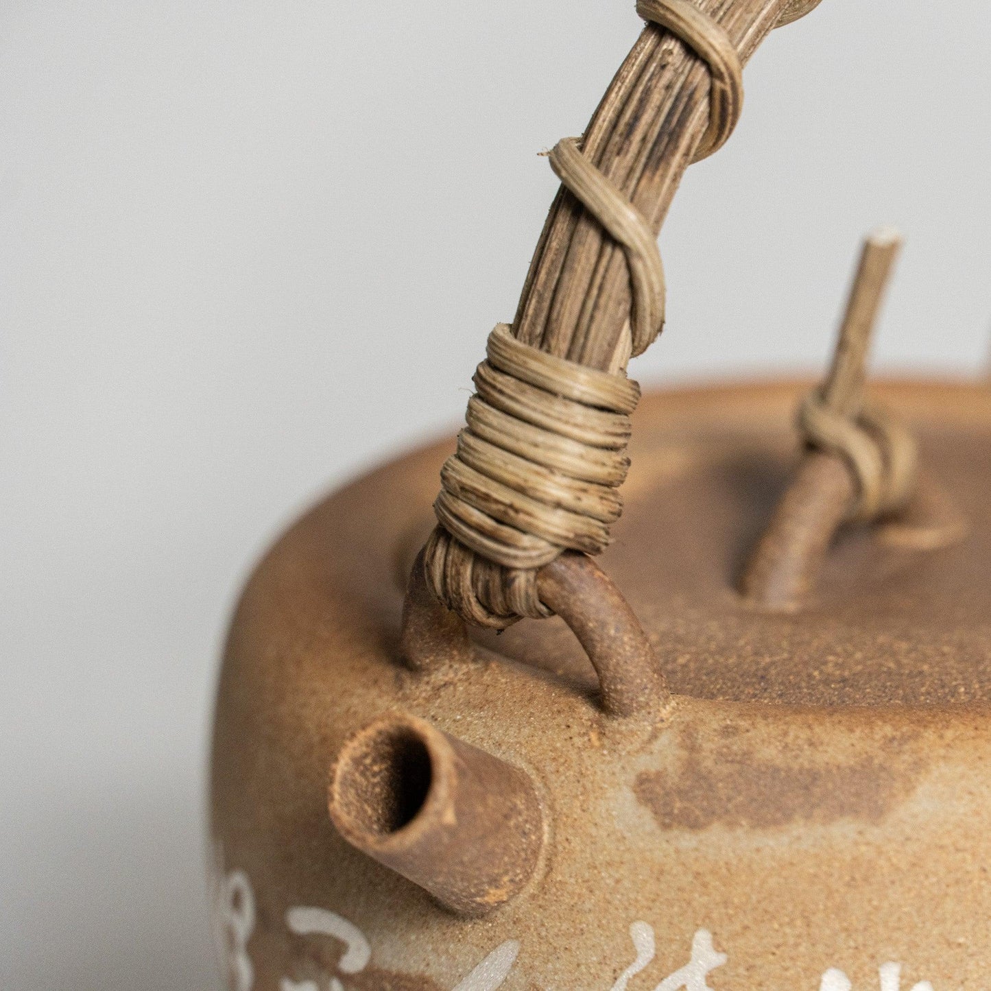 Handmade Retro Poetry Handwriting Top Handle Teapot 诗语 - Raf LifeStyle