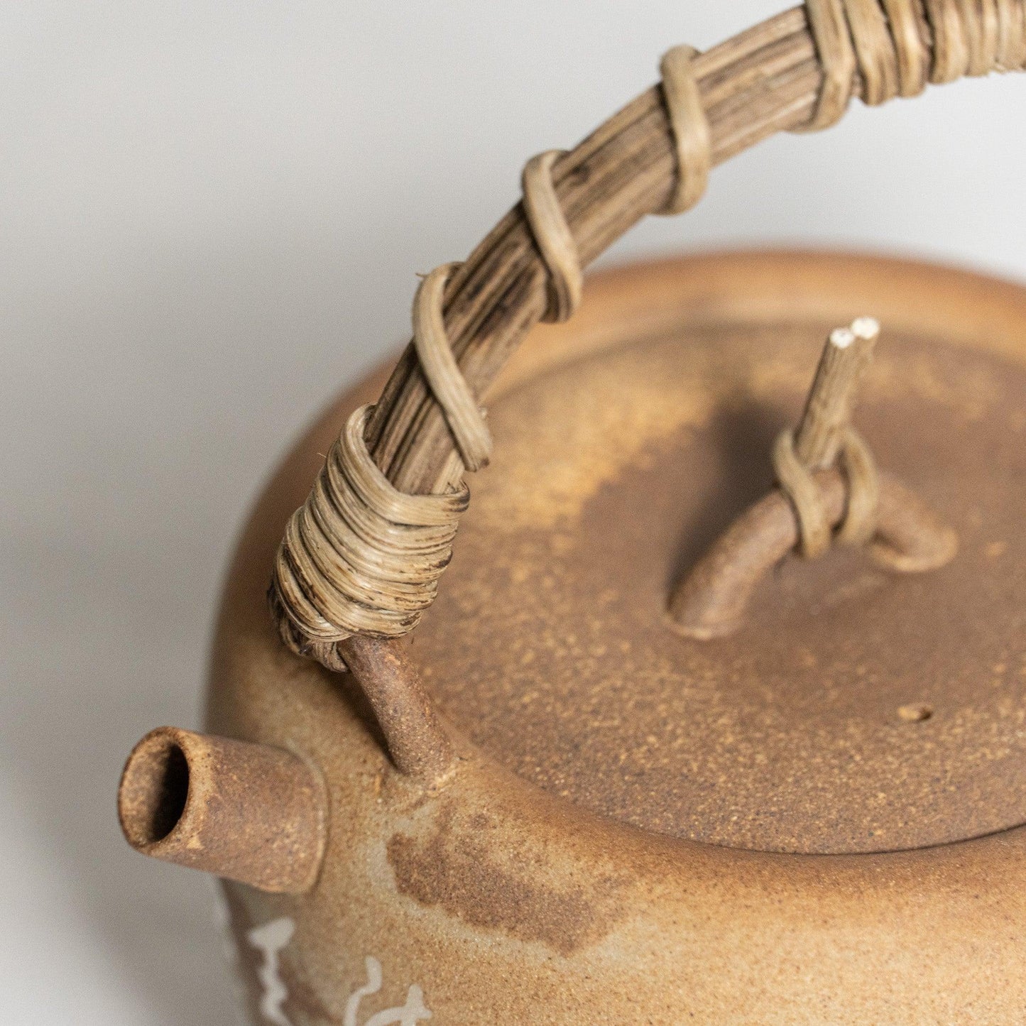 Handmade Retro Poetry Handwriting Top Handle Teapot 诗语 - Raf LifeStyle