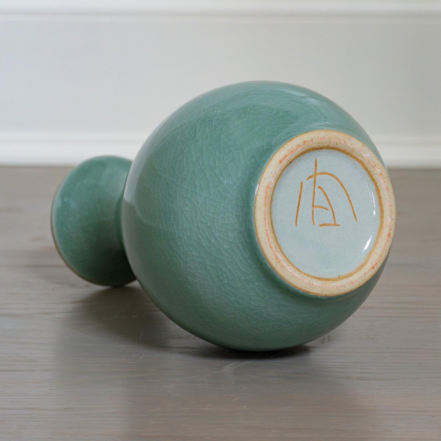 Jade Dew Crackle Vase Ru Kiln Green - Raf LifeStyle