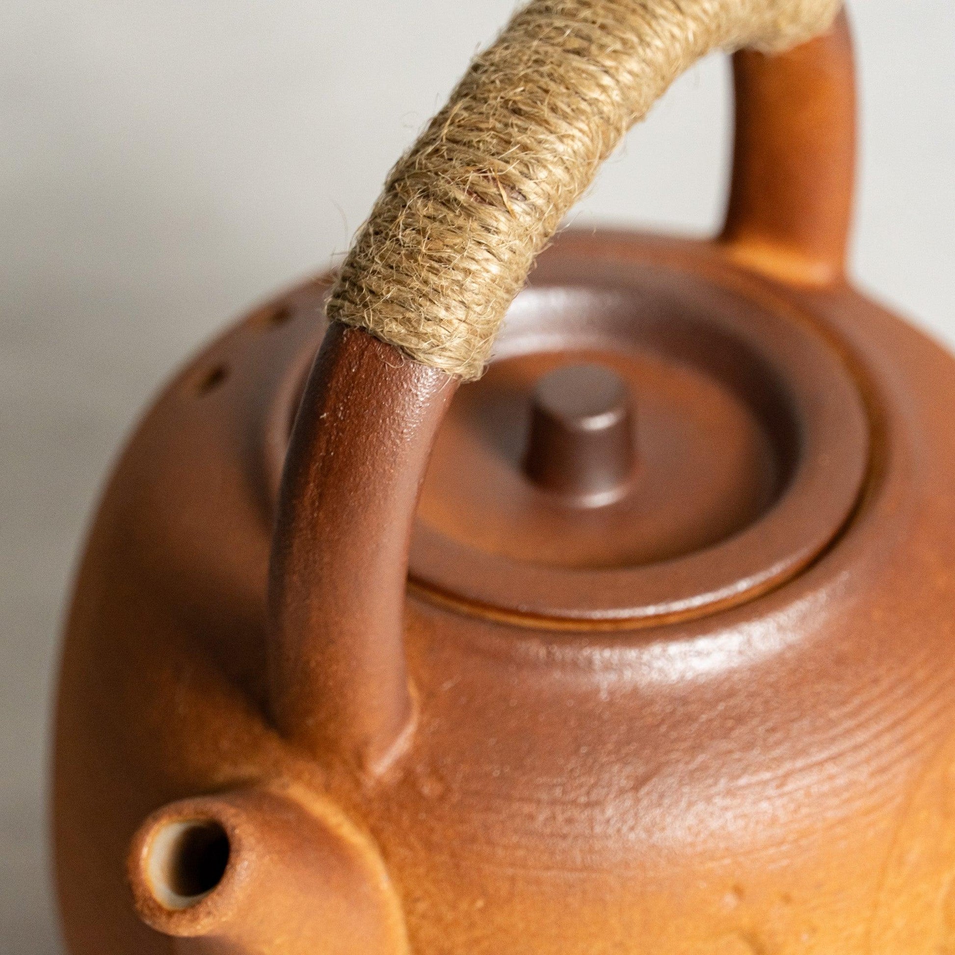 Cat-Themed Clay Teapot - Artisan Handcrafted - Raf LifeStyle