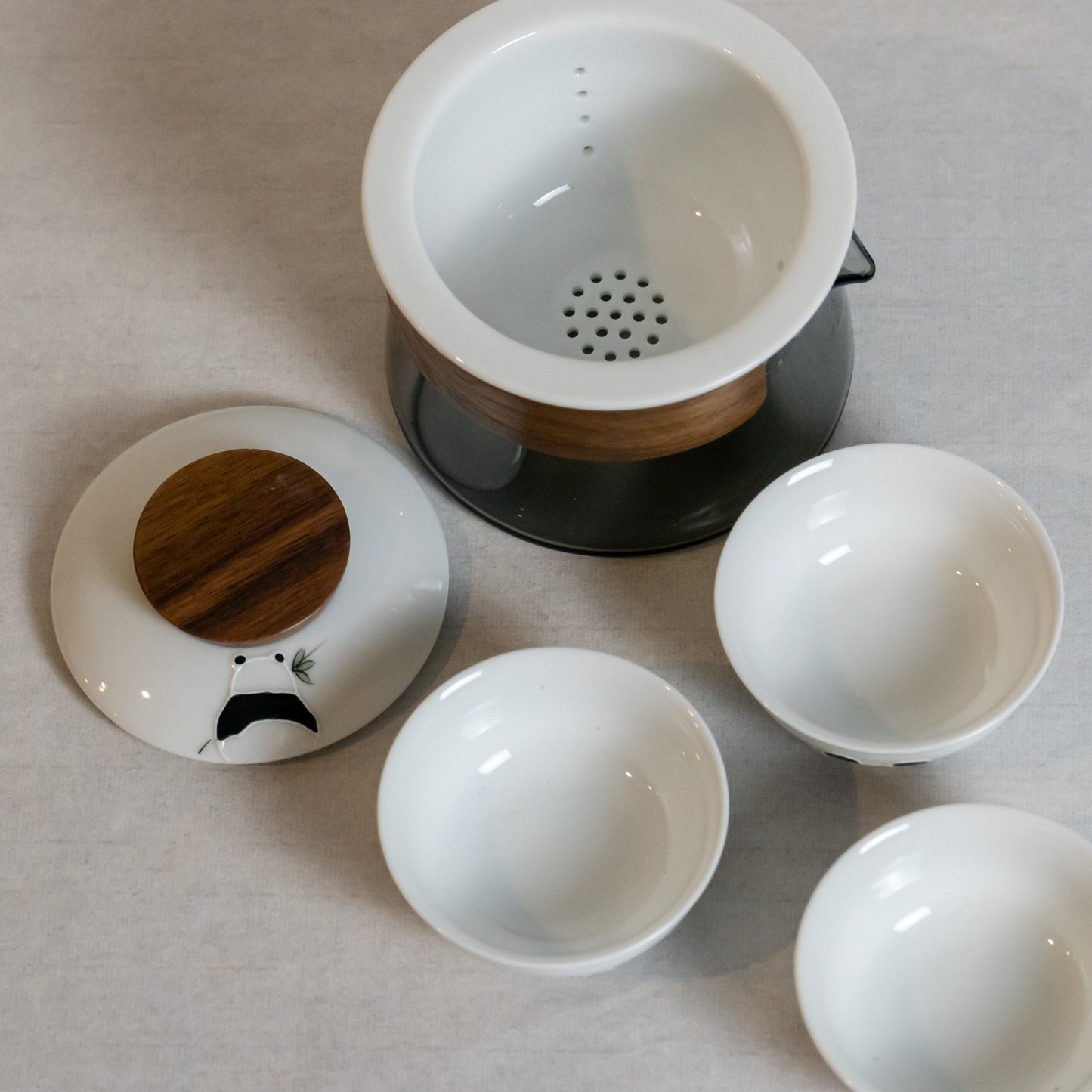 Portable Panda Ceramic Tea Set 3 Cups